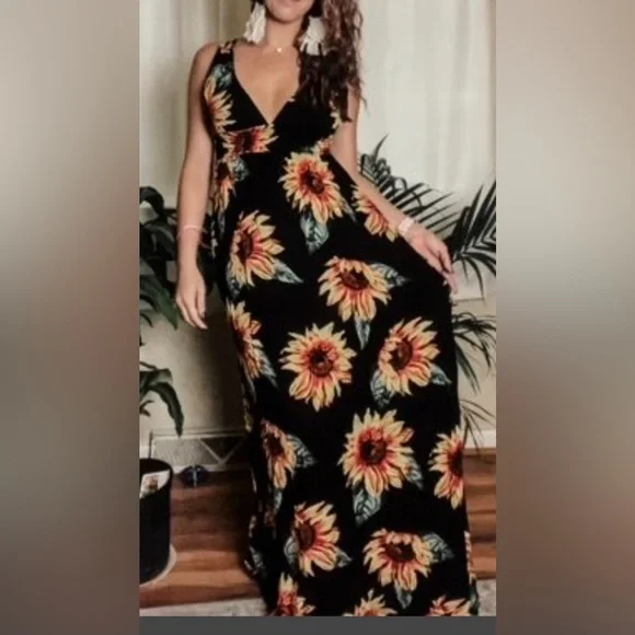 Timing | Dresses | Sunflower Maxi Dress Nwt | Poshmark